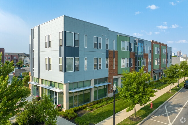 Legacy Pointe at Poindexter Apartments