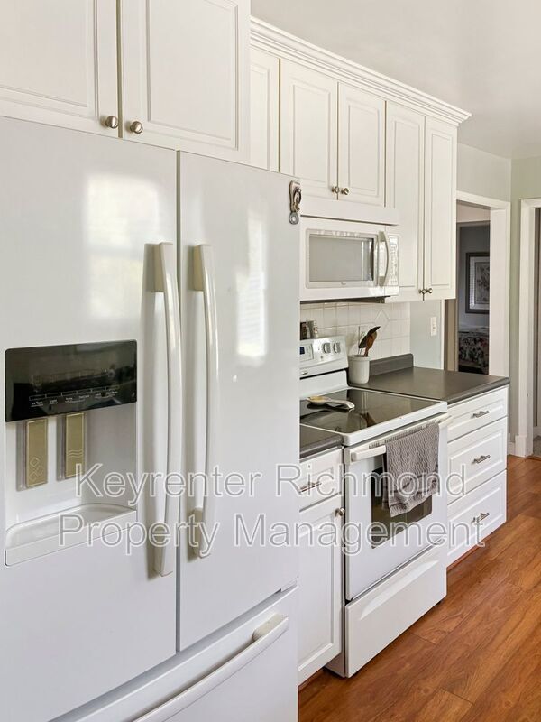 Photo - 10015 Seminole Rd