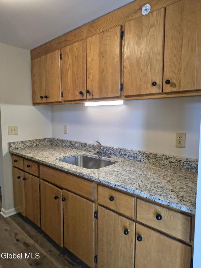 Photo - 53-55-55 Congress St Unidad 55B