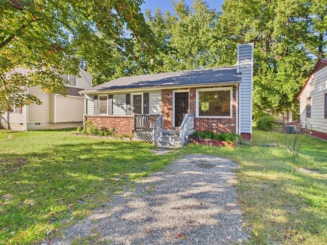 Photo - 818 Winnetka Ave