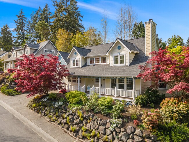 Photo - 756 NE Brookcliff Ln Casa