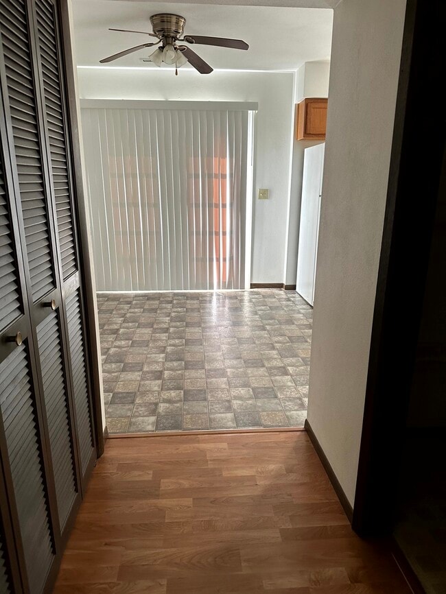 Photo - 111 Pin Oak Dr