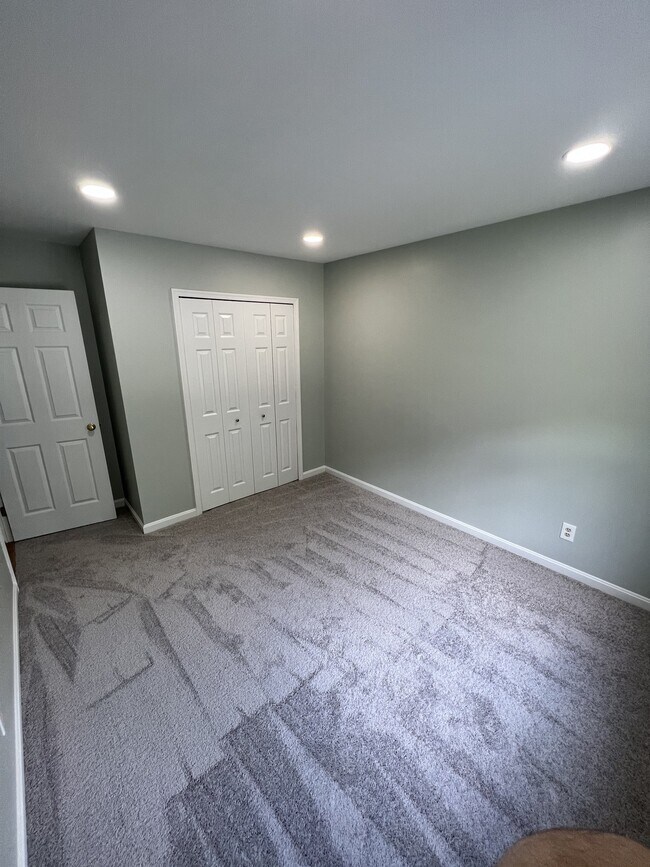 Photo - 6215 Forest Grove Dr