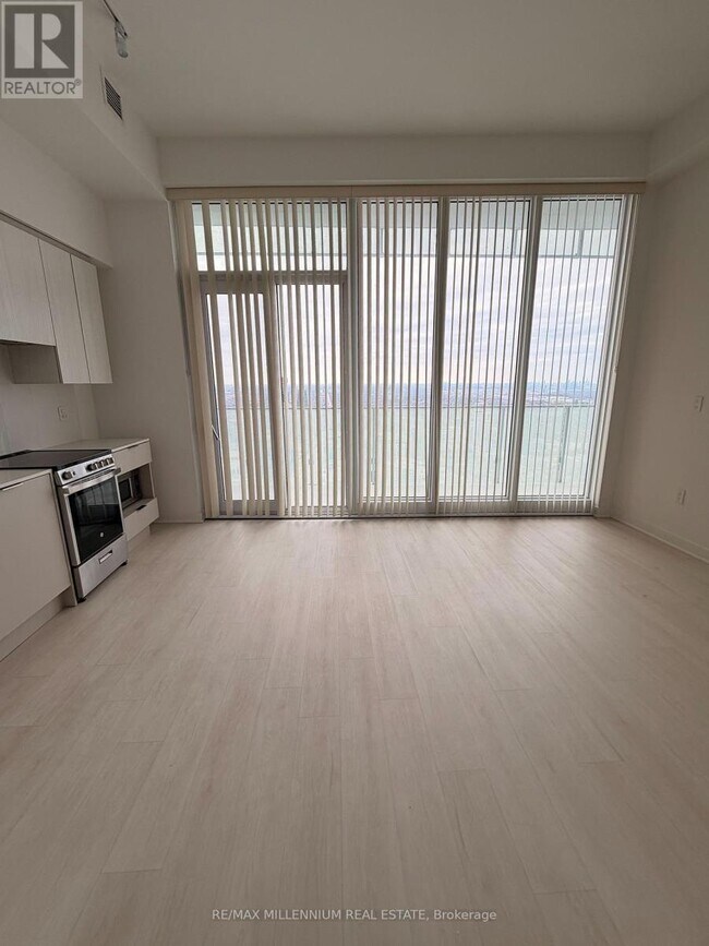 Photo - 3900 Confederation Pkwy Unit 5901