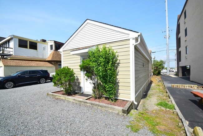 7702 Coastal Hwy Unit Efficiency