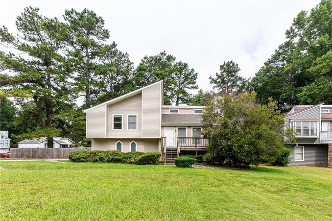 Photo - 409 Arnold Rd