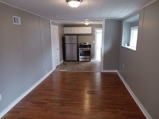 Photo - Coveted Beaverdale Bungalow