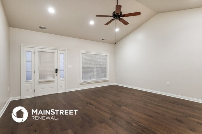 Photo - 569 Deep Creek Dr