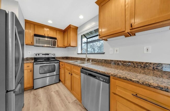 Photo - 2827 Monument Boulevard Unit 48