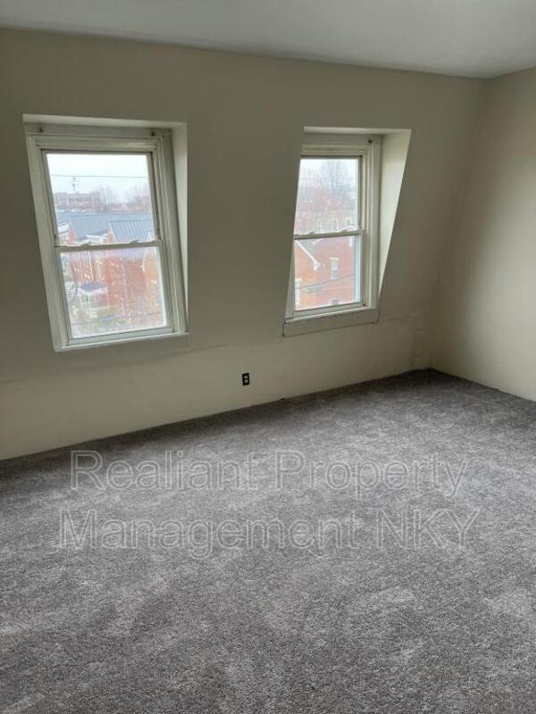 808 Isabella St Rental For Rent in Newport, KY