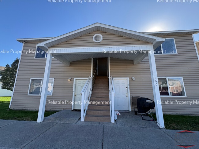 Building Photo - 260 W Anderson St Unit 3