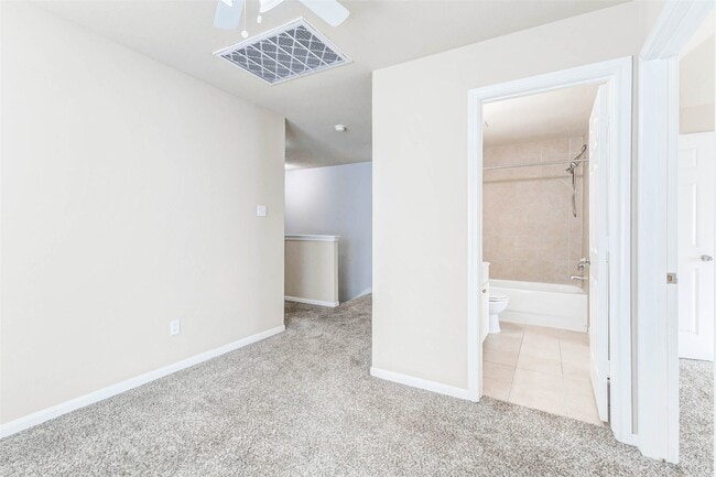 Photo - 5227 Brinkman Ct