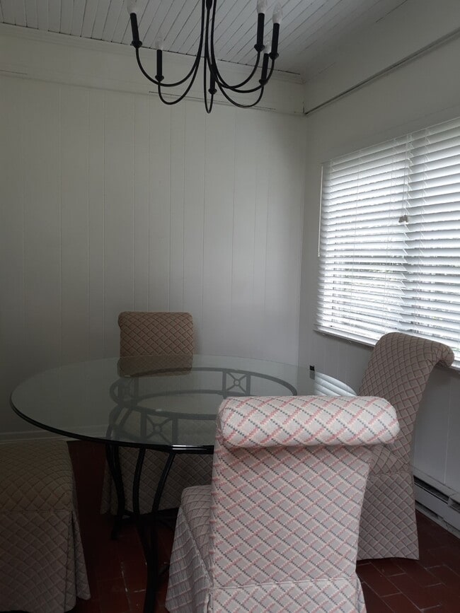 Photo - 205 Somerset Ave