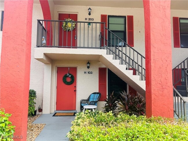 Building Photo - 332 Charlemagne Blvd Unit H103 Rental