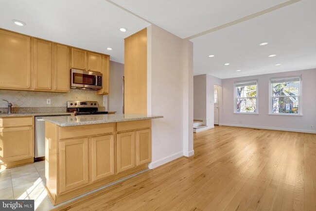 Photo - 4326 36th St S