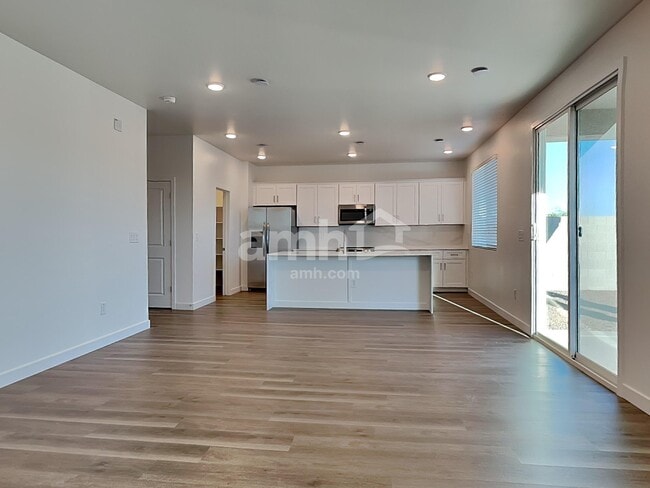 Photo - 9817 W Parkway Dr