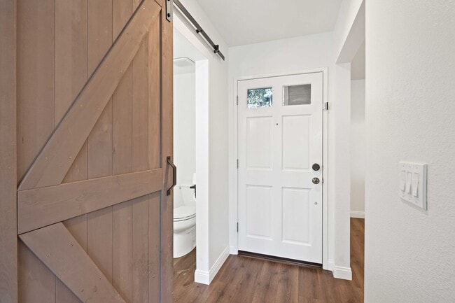 Photo - Gorgeous 2 Story Townhome in Valencia!