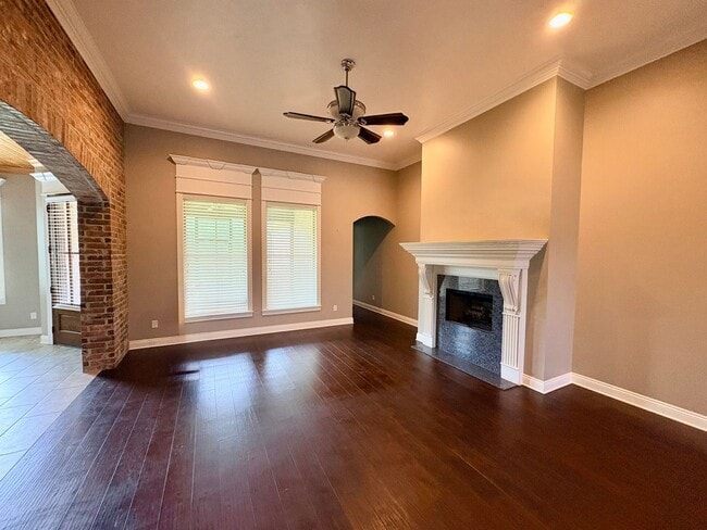 Photo - 3714 Willow Wood Dr