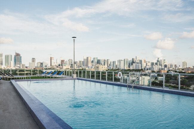 Photo - Riverhouse at 11th Apartments