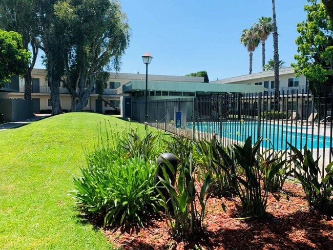 Clair Del and Clair Del Gardens