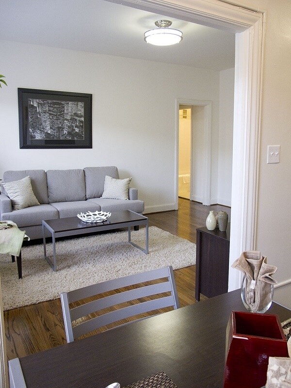 Living Room - The Chalfonte