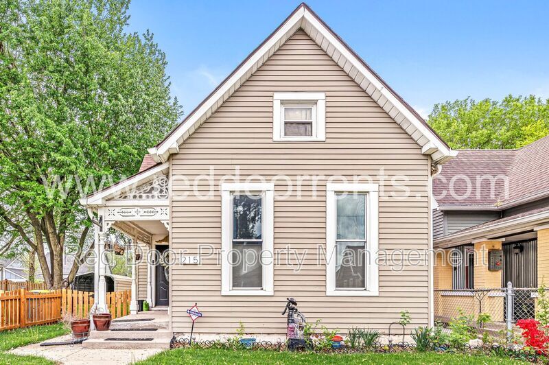 Photo - 215 Wisconsin St