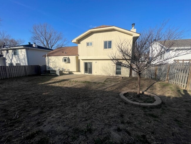 Photo - Home For Rent Bellevue.