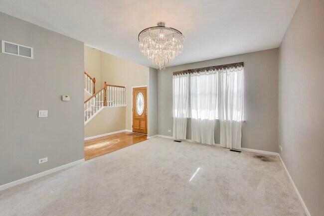 Photo - 410 Arlington Ln