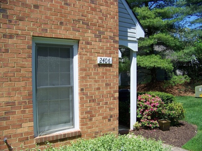 Photo - 2 BR/ 2.5 BA Two Bedroom Townhouse in the West End.