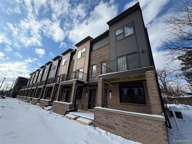 Photo - 23614 Parkview Ln