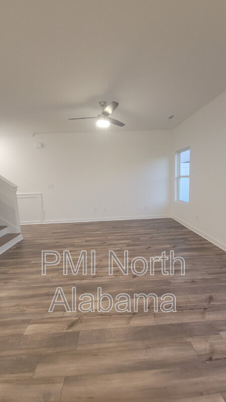 Photo - 7597 Discovery Pt Dr NW