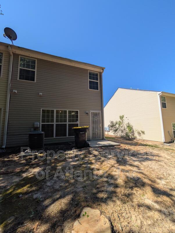 Photo - 5060 Lincoln Dr