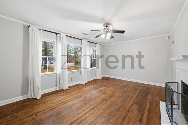 Photo - 1534 Beatie Ave SW