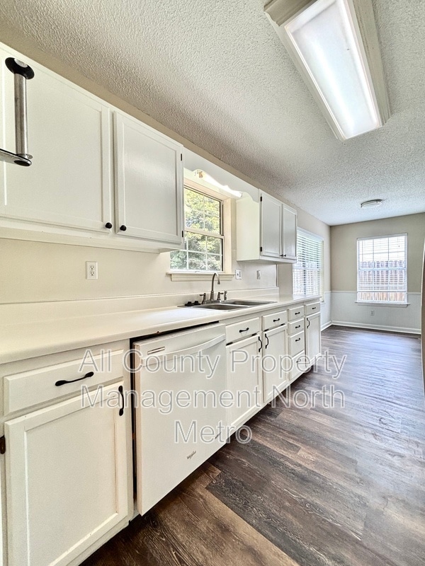 Photo - 2730 Ashbury Point Ln