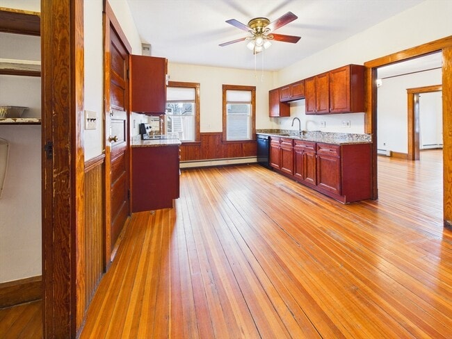 Photo - 5-7 Hoyle St Unit 7