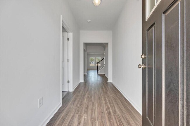 Photo - 1464 Bellaria Wy