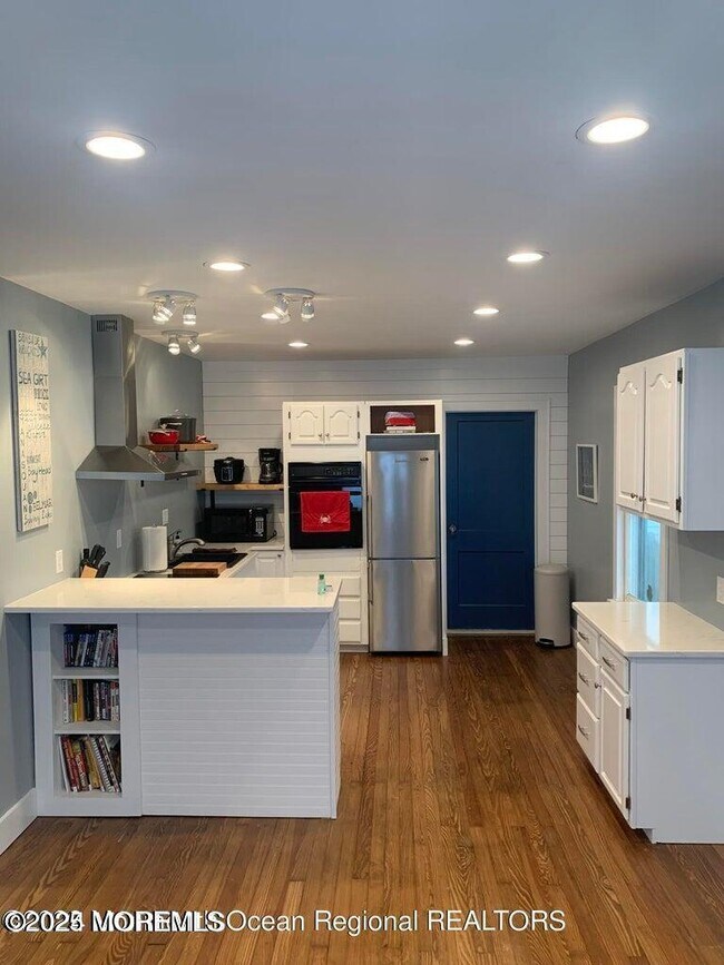 Photo - 140 Franklin Ave