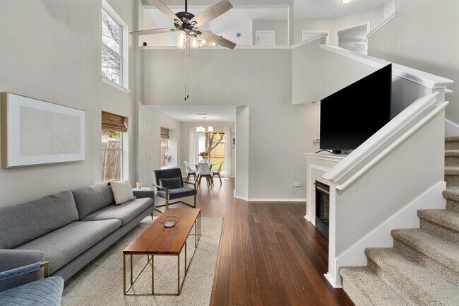 Photo - 9325 Linkmeadow Dr