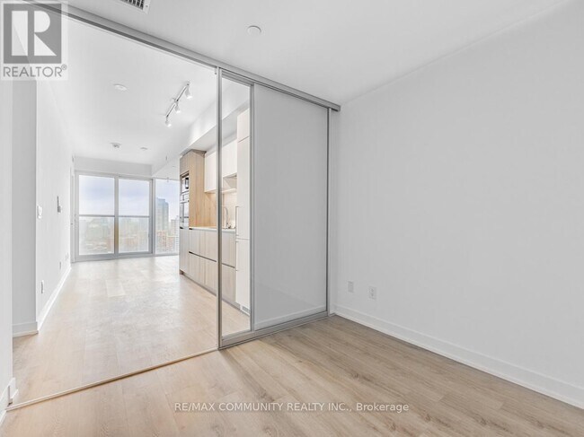 Photo - 319 Jarvis St Unit 3308