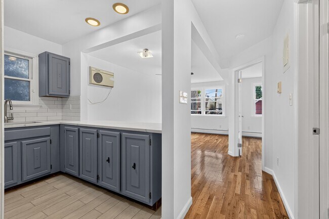 Photo - 17 W 18th St Unit 2F