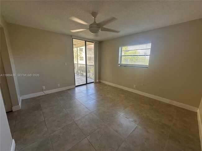 Photo - 10401 W Broward Blvd Unit 301