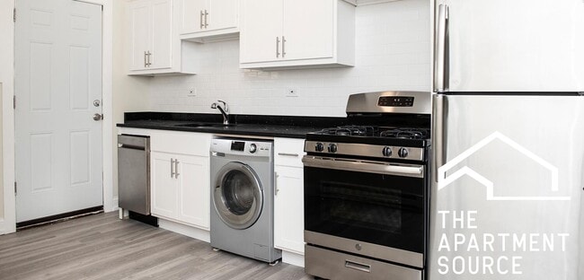 Photo - 730 W Roscoe St Condo Unit 1N