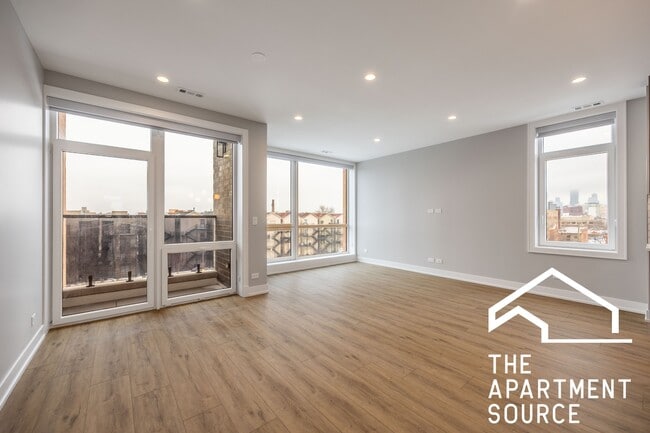 Photo - 2351 W Flournoy St Unidad 202