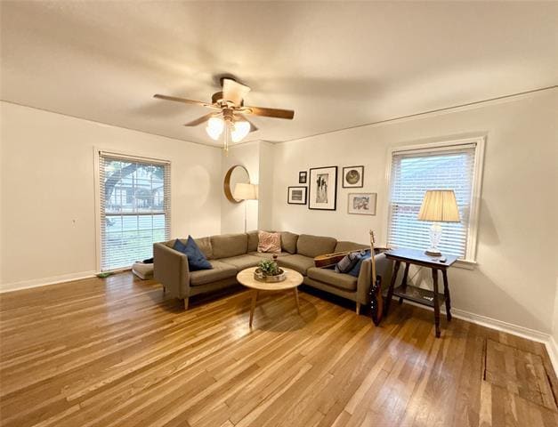 Photo - 2638 Ivandell Ave