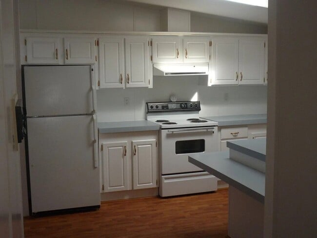 Photo - 4530 Skyline Dr