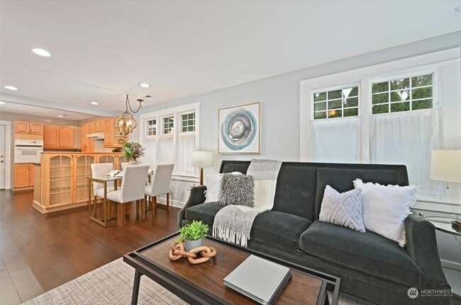 Photo - 9023 4th Ave NW