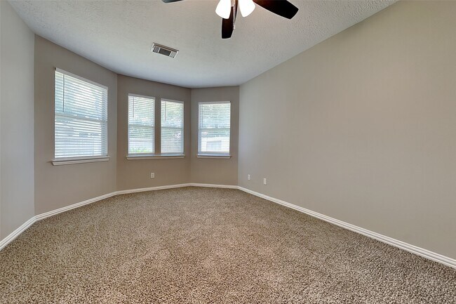 Photo - 31243 Quail Oak Park Ln