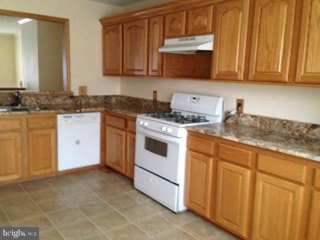 Building Photo - 208 Rugby Rd