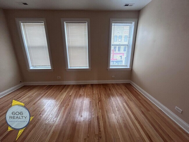 Photo - 3205 N Central Ave Unidad 2