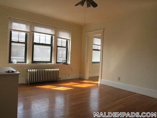 349 Pleasant St Unidad B1-18